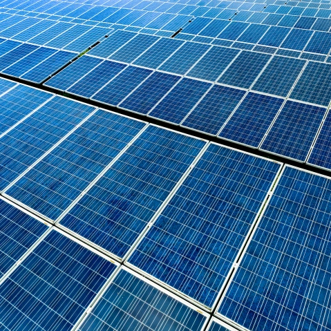 Commercial & Industrial Solar Electric Systems in St. Charles
